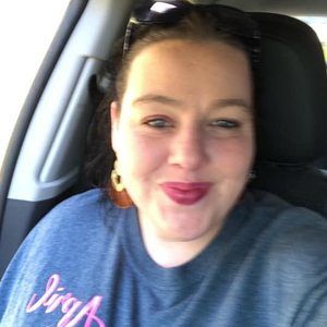 Meet your Posher, April